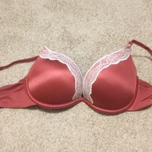 Red bra with lace from Aerie. Size 36B